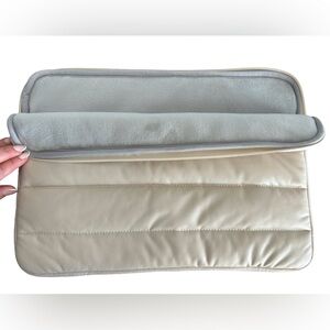 Elegant Cream Padded 15 inch Laptop Sleeve with Fuzzy Grey Lining